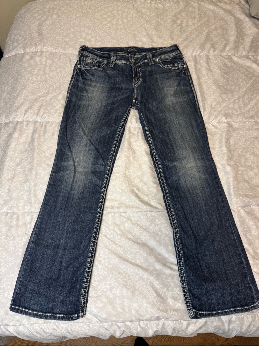 Silver Jeans Women's Dark Blue Flare Jeans